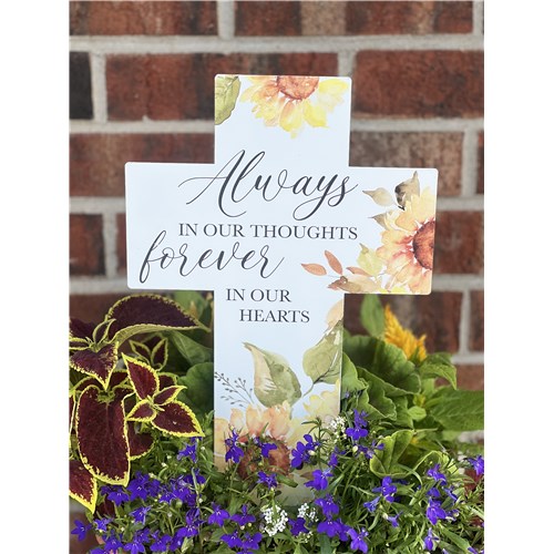 garden_memorial_cross