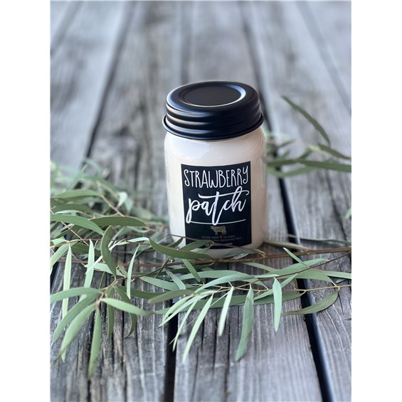 Milkhouse_Candle_Strawberry_Patch