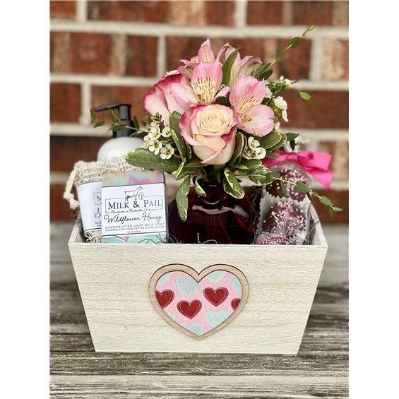 signature_gift_box_Valentines_Edition